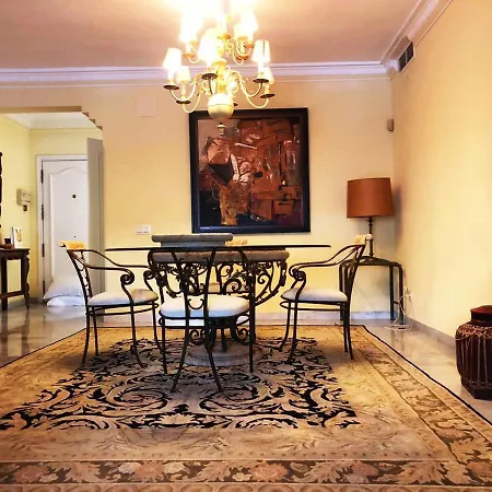 Beautiful, Bright And Spacious Duplex In Marbella Διαμέρισμα *