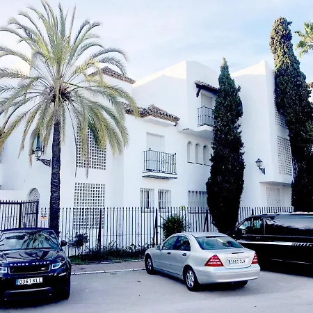 Beautiful, Bright And Spacious Duplex In Marbella Διαμέρισμα *
